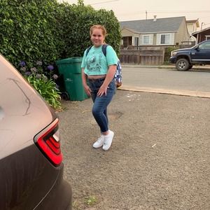 Meet your Posher, Melissa